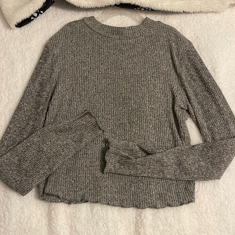 grey long sleeve